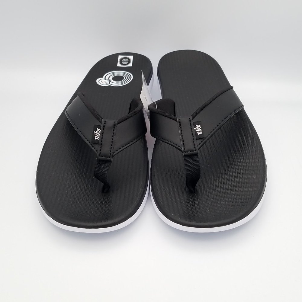 SOLD - NEW Womens  Size 11 Nike Bella Kai Thong Slipper A03622 002